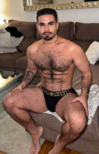 Álex Spanish Hairy