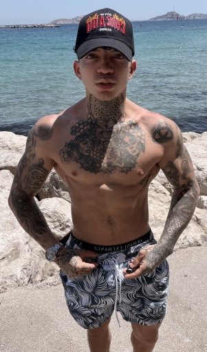 MAYKOL MAYKOL