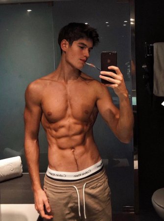 Daniel Daniel