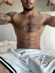 Macho oliendo a macho Macho oliendo a macho